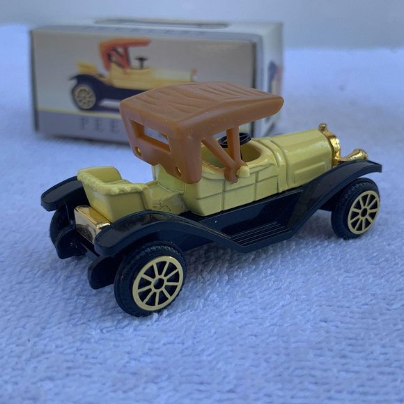 Peerless Readers Digest Die Cast Car - Picture 4 of 10